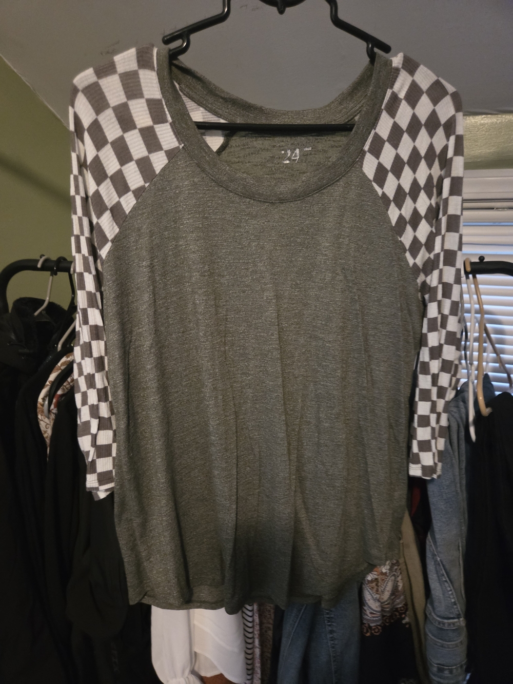 Maurices 24/7 Casual Olive Green Raglan Checker Sleeve Top